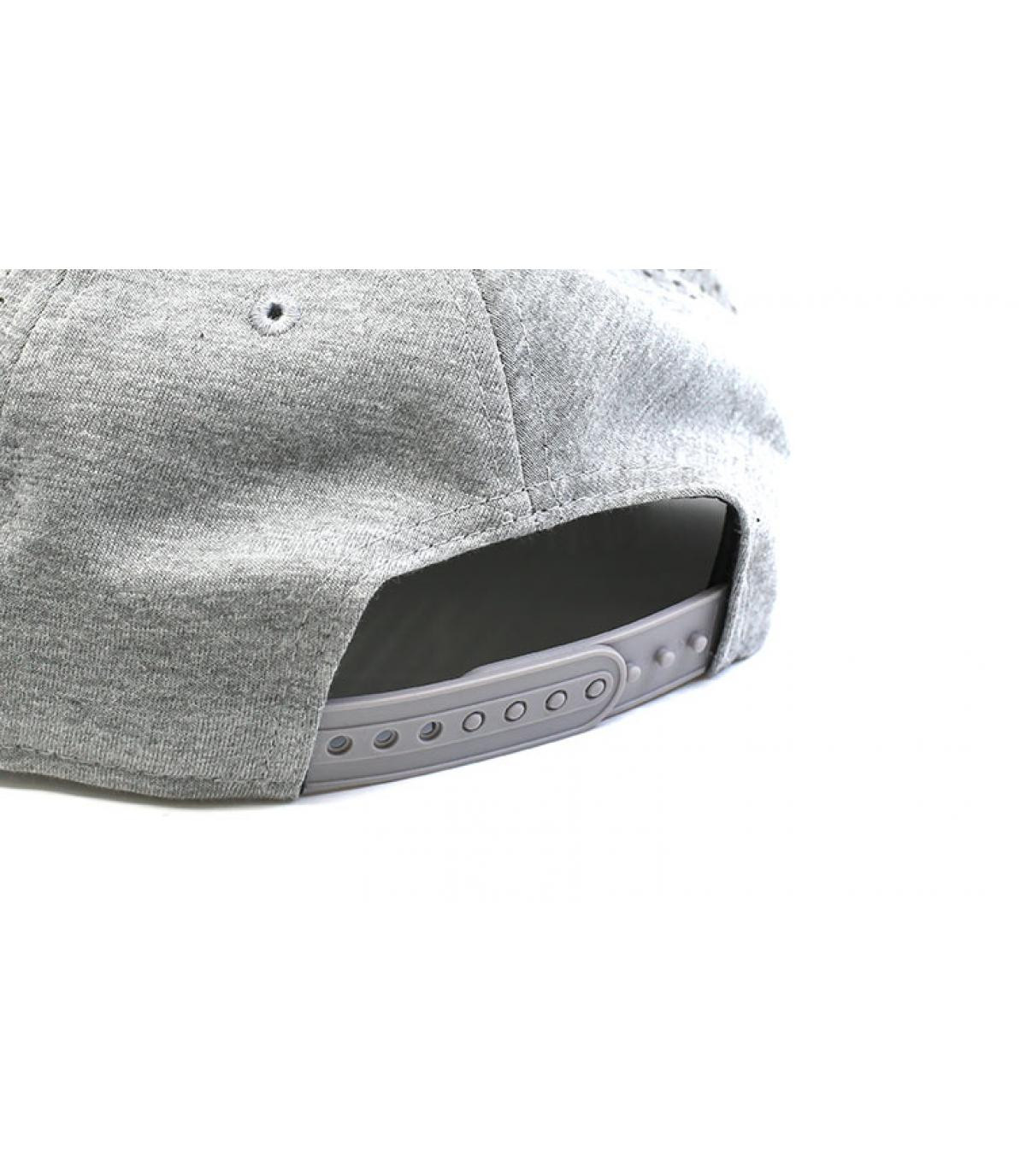 New Era Shadow Tech 9Fifty Bulls New Era Shadow Tech 9Fifty Bulls